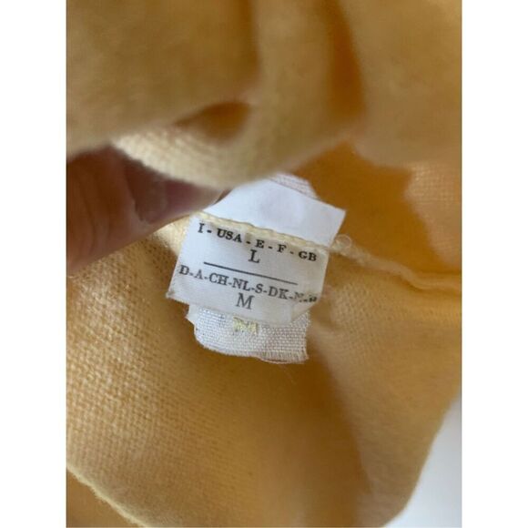 Brunello Cucinelli 100% cashmere cardigan sweater pale yellow women's size large - Picture 4 of 6